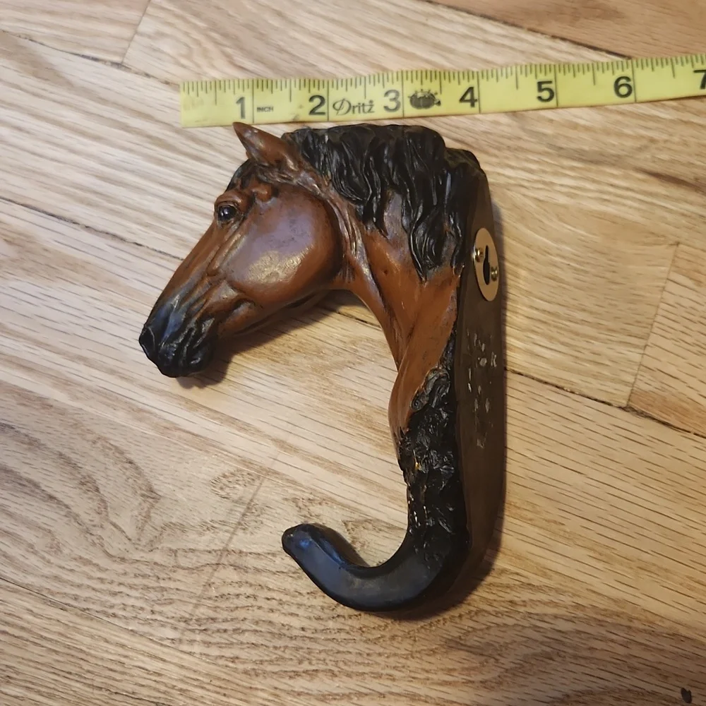 Brown and Black Horse Head Wall Decor Hook Jacket Hook Coat Hook